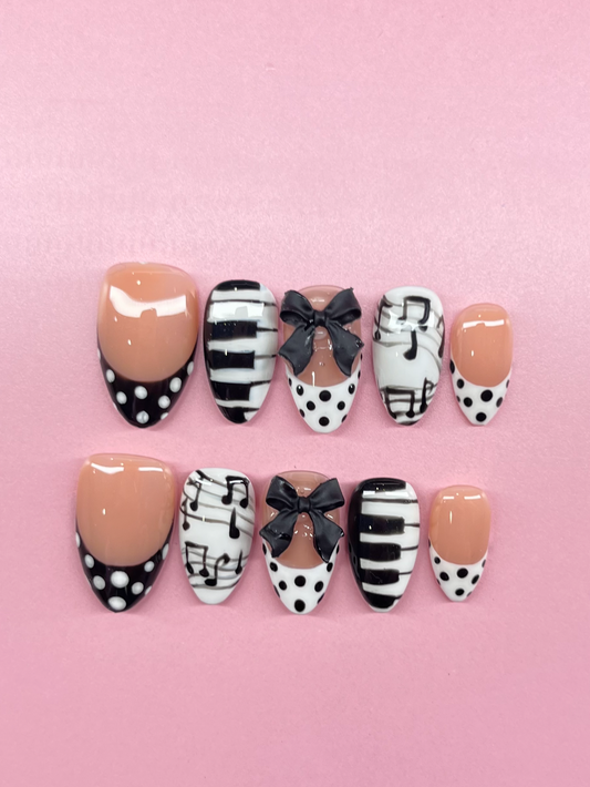 🎹🎶Musical Moments🎹🎶